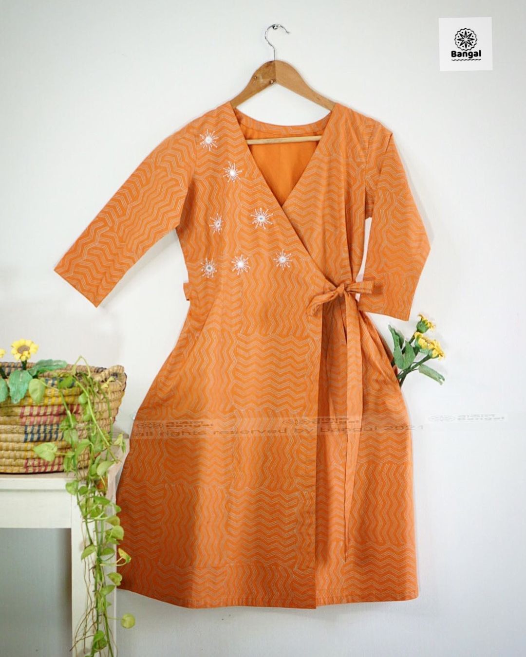 লিলি hand stitched