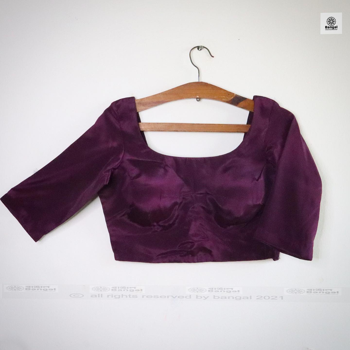 Blouse (silk)