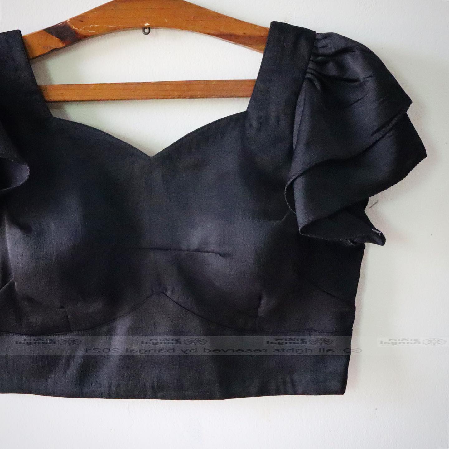 Blouse (silk)